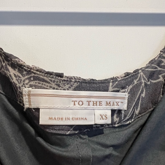 Grey BCBG dress - Picture 4 of 8